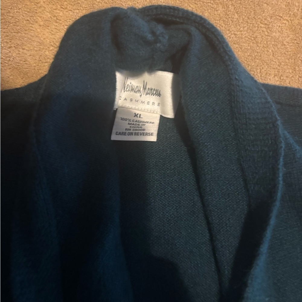 Neiman Marcus XL Teal Scoop neck Cashmere Sweater